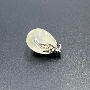 Joan Rivers Vintage Queen Romania Marie Clear‎ Frosted Lucite Faberge Egg Charm